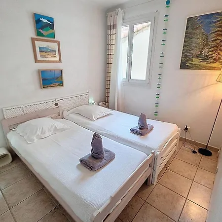 Henri Camille Real Estate - Lutecia - One Bedroom